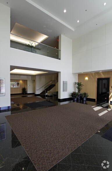 More Photos Of 7632 SW Durham Rd, Tigard Office For Lease