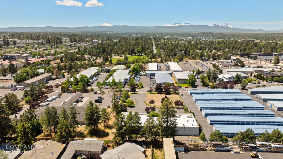More Photos Of 720 SE Business Way, Bend Warehouse For Sale