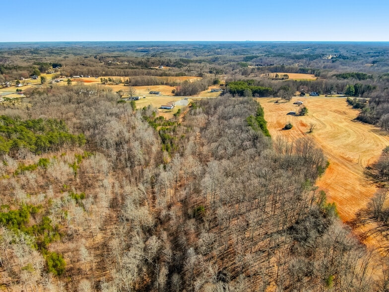 More Photos Of 1255 Mountainview Rd, King Religious Facility For Sale