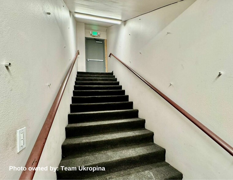 More Photos Of 45-47 E Colorado Blvd, Pasadena Storefront Retail Office For Lease