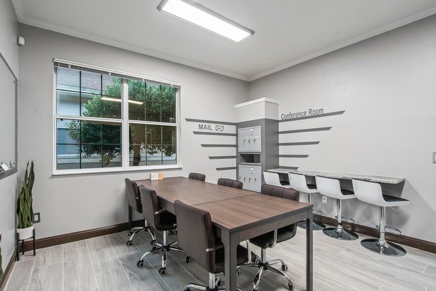 More Photos Of 4869 Palm Coast Pky NW, Palm Coast Office For Lease