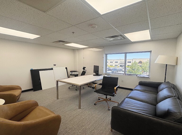 More Photos Of 824 S Auto Mall Dr, American Fork Warehouse For Lease