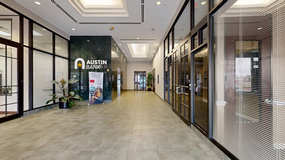 Primary Photo Of 8500 Cypresswood Dr, Spring Office For Sale