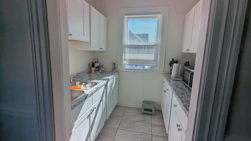 More Photos Of 15-17 Emmett St, Providence Apartments For Sale