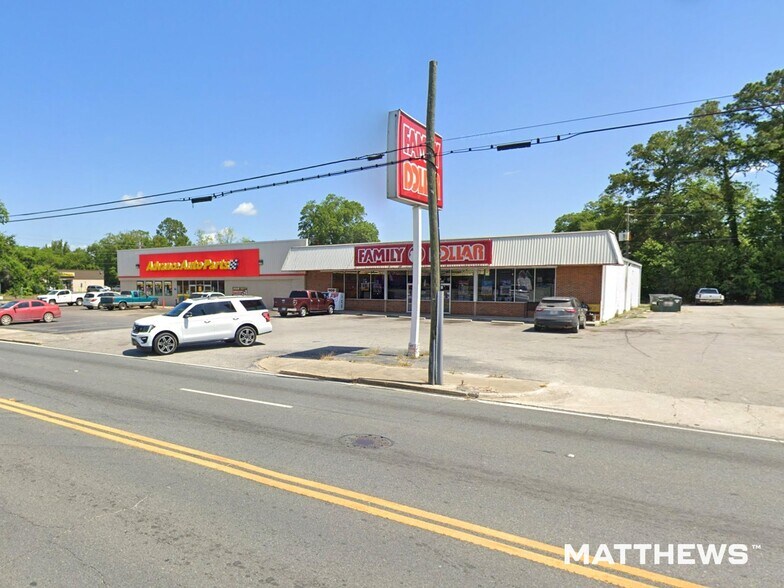 Primary Photo Of 580 State st, Waycross Storefront For Sale