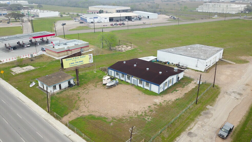 More Photos Of 3505 Houston Hwy, Victoria Warehouse For Sale