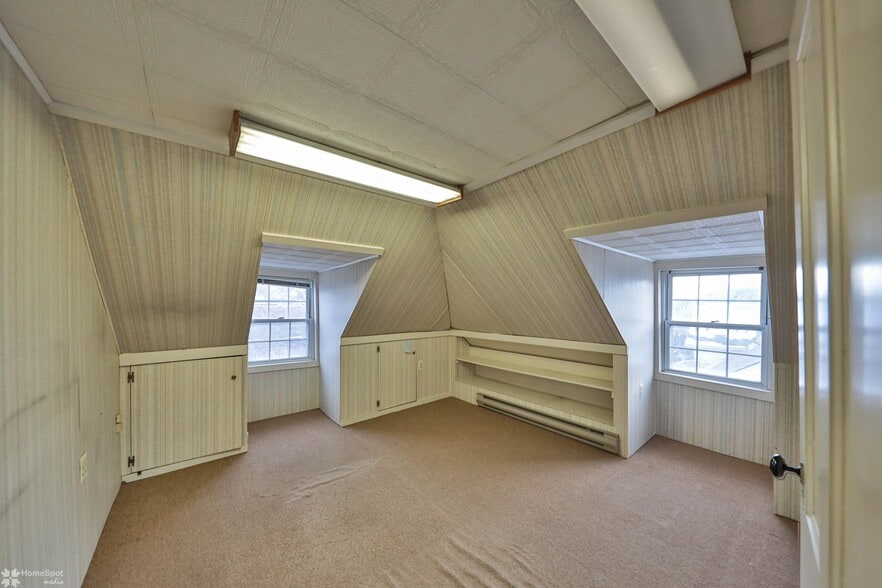 More Photos Of 134 Broadway, Bangor Office Residential For Sale