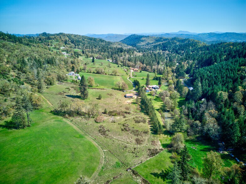 More Photos Of 0 San Souci Dr, Roseburg Land For Sale