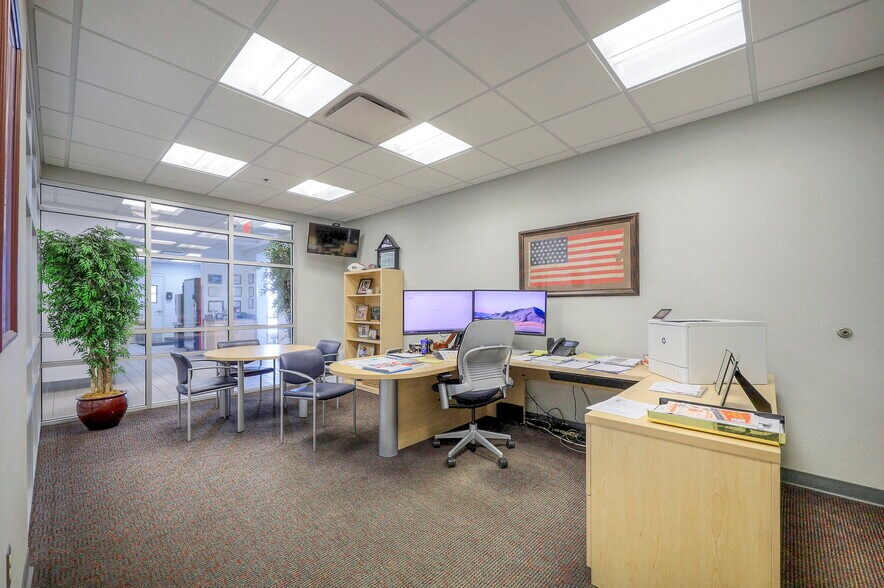 More Photos Of 3921 Frederick Ave, Saint Joseph General Retail For Sale