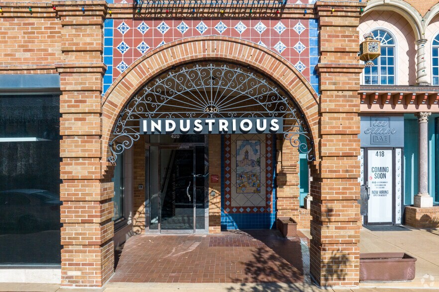 Primary Photo Of 420 Nichols Rd, Kansas City Coworking Space