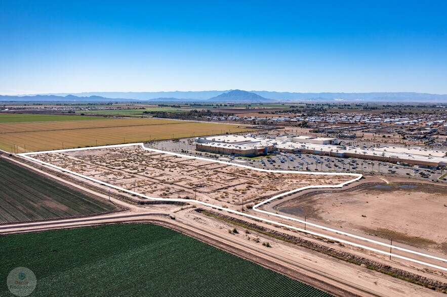 More Photos Of 1558-1560 Dogwood Rd, El Centro Land For Sale