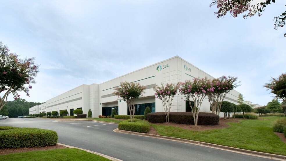 More Photos Of 540 Airport South Pky, Atlanta Unknown For Lease