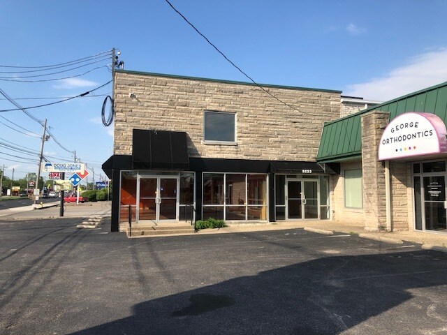 More Photos Of 5223-5227 Dixie Hwy, Louisville Storefront Retail Office For Lease