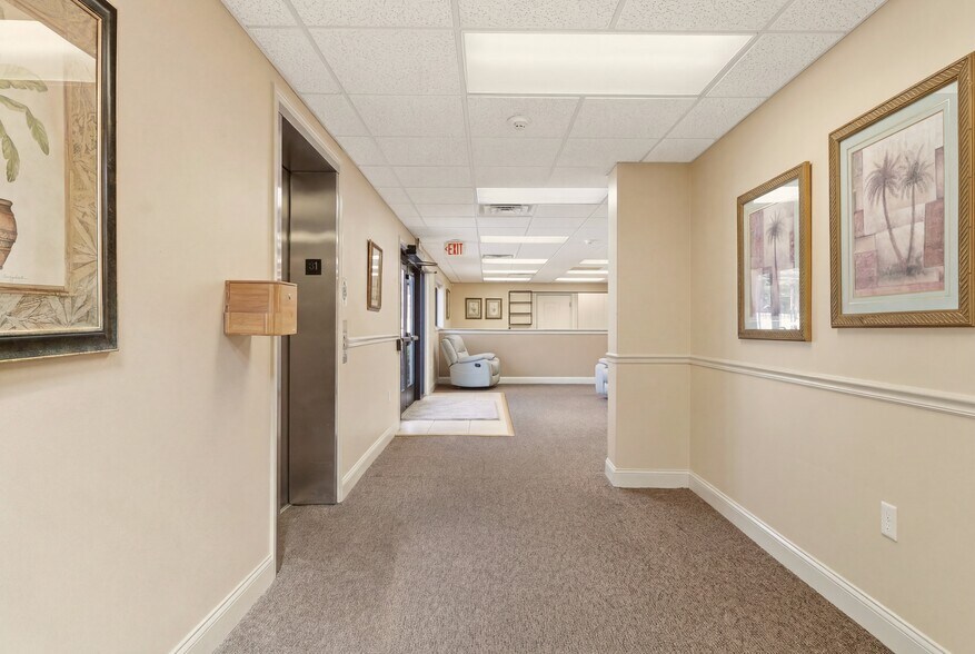 More Photos Of 9 San Bartola Dr, Saint Augustine Medical For Sale
