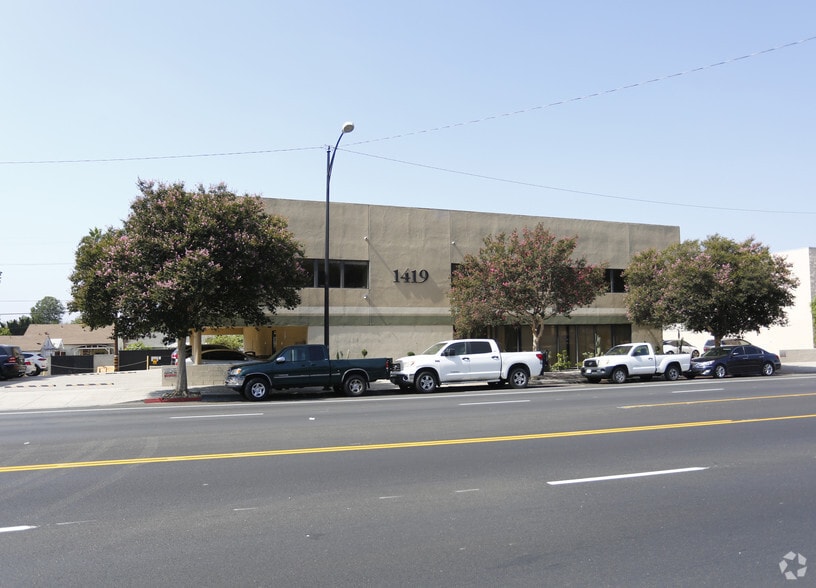 Primary Photo Of 1419 N San Fernando Blvd, Burbank Office For Lease