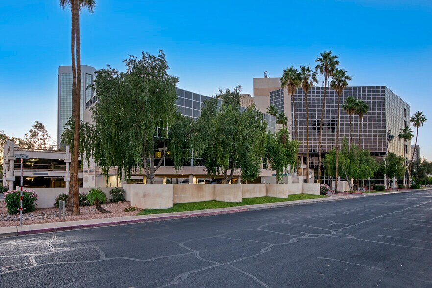 More Photos Of 3320 N 2nd St, Phoenix Medical For Lease