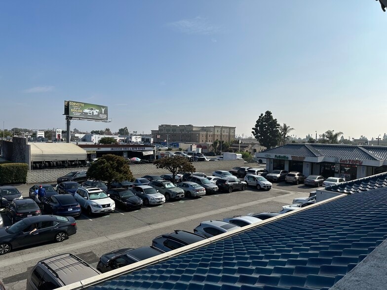 More Photos Of 15460-15508 S Western Ave, Gardena Unknown For Lease