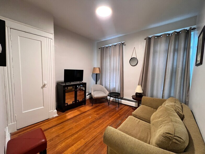 More Photos Of 369 Hudson Ave, Albany Apartments For Sale