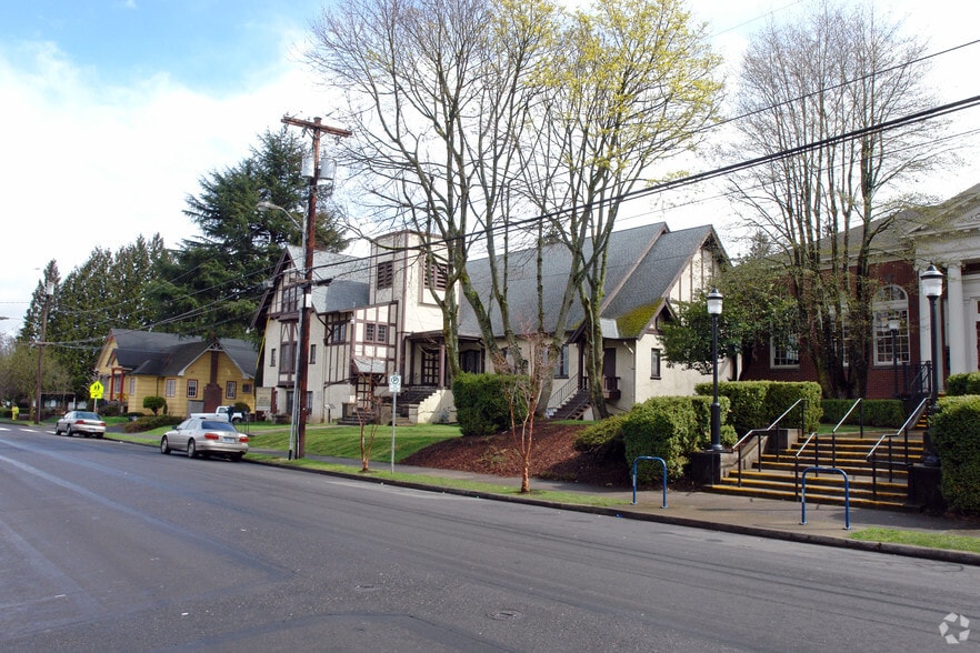 More Photos Of 7528 N Charleston Ave, Portland Religious Facility For Sale