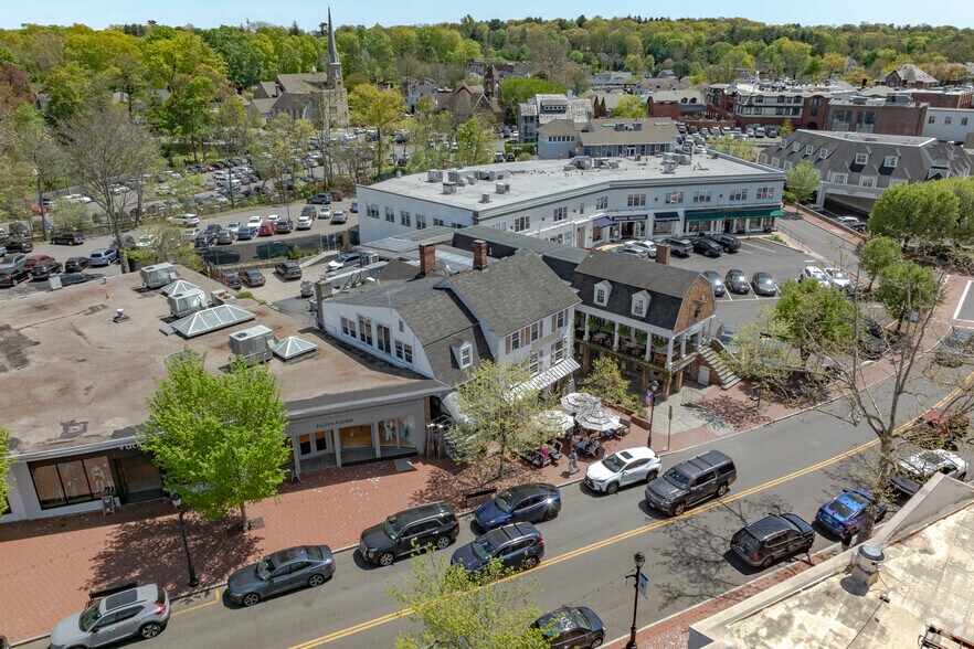 More Photos Of 146-154 Main St, Westport Freestanding For Lease