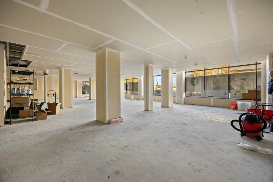 More Photos Of 65 W Broad St, Rochester Apartments For Lease