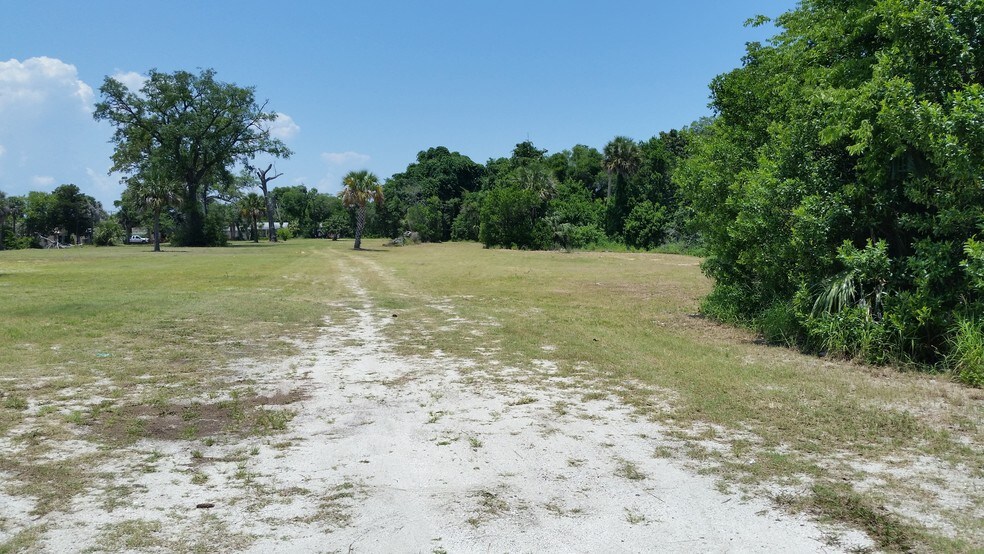 More Photos Of 327 Ridgewood Ave, Holly Hill Land For Sale