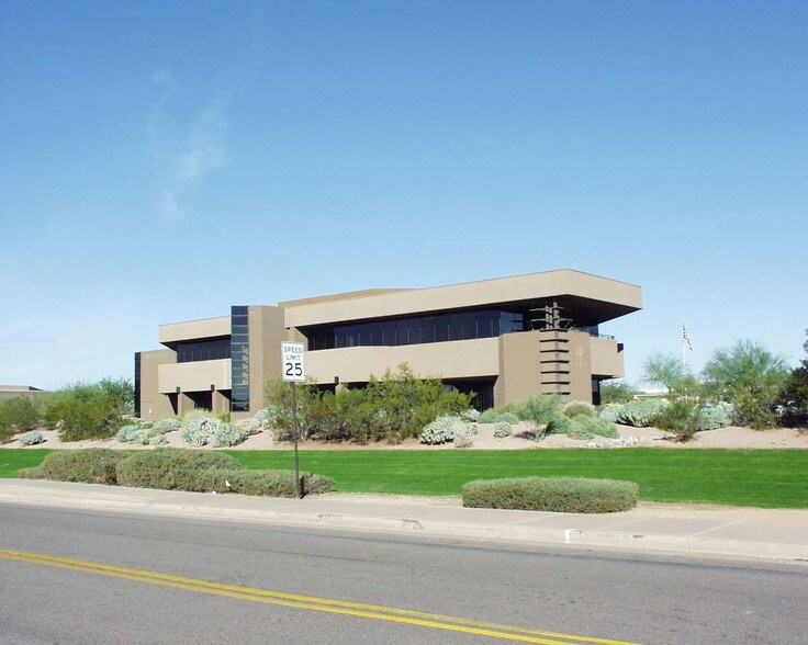 More Photos Of 17200 N Perimeter Dr, Scottsdale Office For Lease