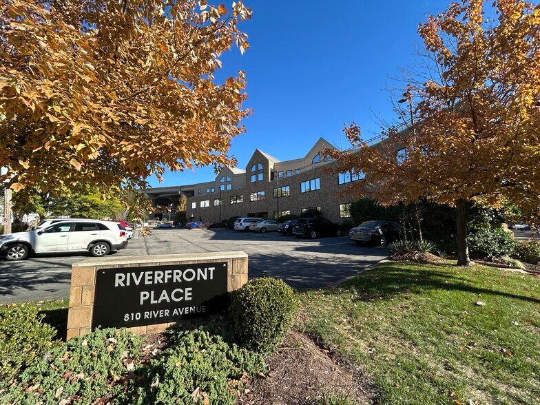 Primary Photo Of 810 River Ave, Pittsburgh Office For Lease
