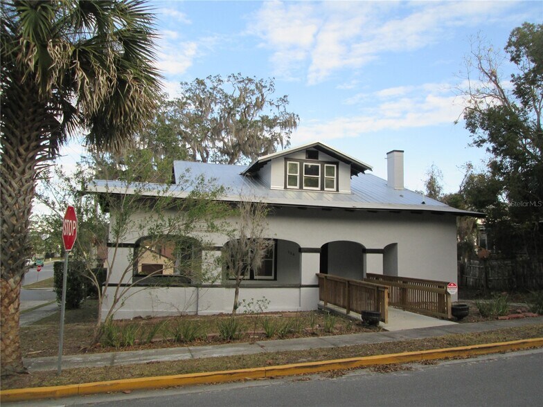 Primary Photo Of 128 Orange Ave, Leesburg Office Residential For Lease