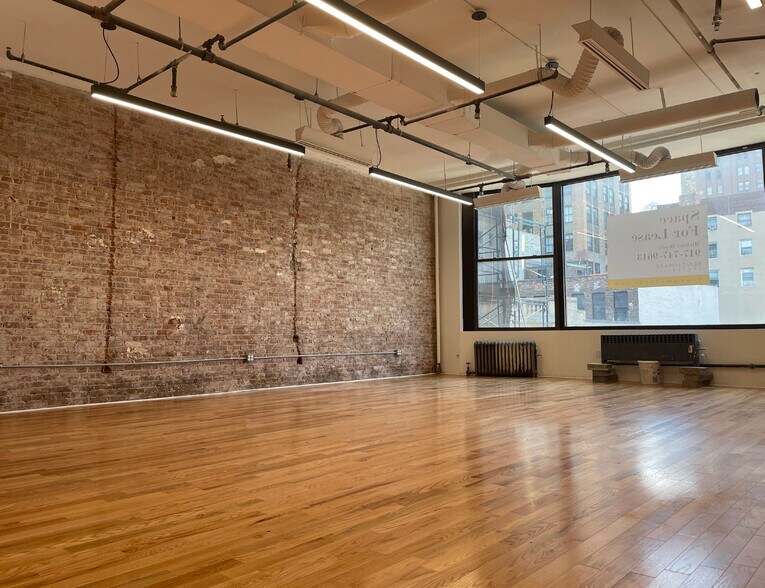 More Photos Of 412 Broadway, New York Loft Creative Space For Lease