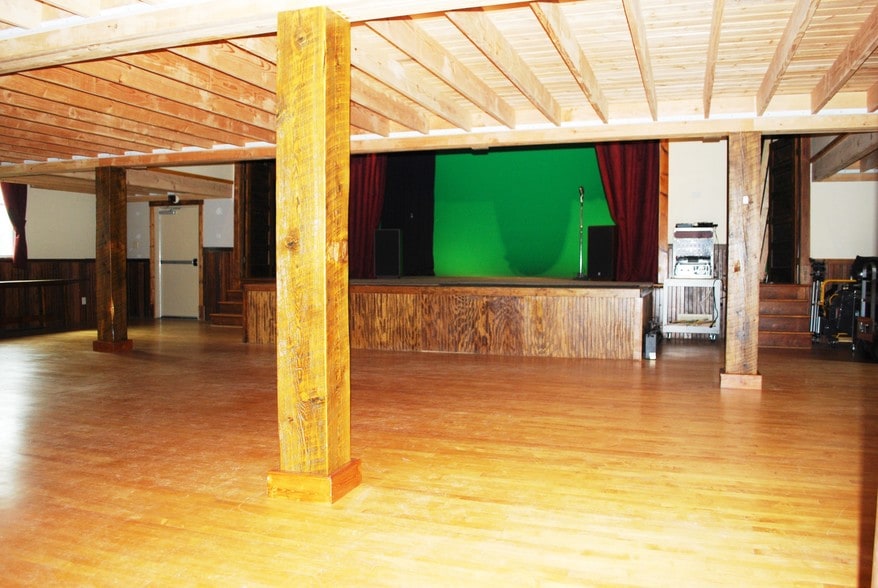 More Photos Of 2802 Conway Wallrose Rd, Baden Lodge Meeting Hall For Sale