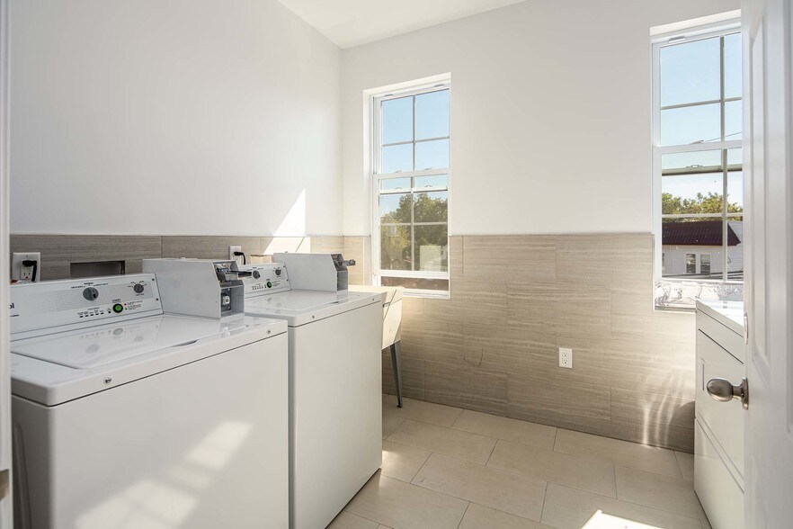 More Photos Of 1609-1611 Springfield Ave, Maplewood Apartments For Sale