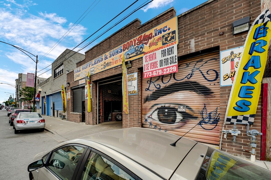 More Photos Of 3233-3241 W Cermak Rd, Chicago Auto Repair For Sale