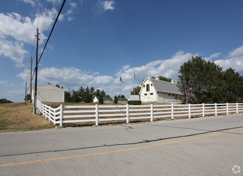 More Photos Of 17745 S Metcalf Ave, Stilwell Office For Lease