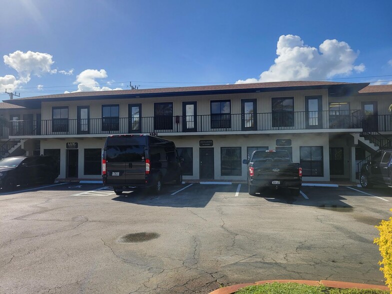 Primary Photo Of 312 S Old Dixie Hwy, Jupiter Office For Lease