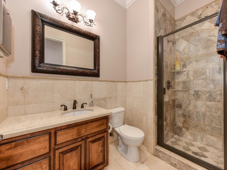 More Photos Of 6821 Lincoln Ave, Carmichael Congregate Senior Housing For Sale