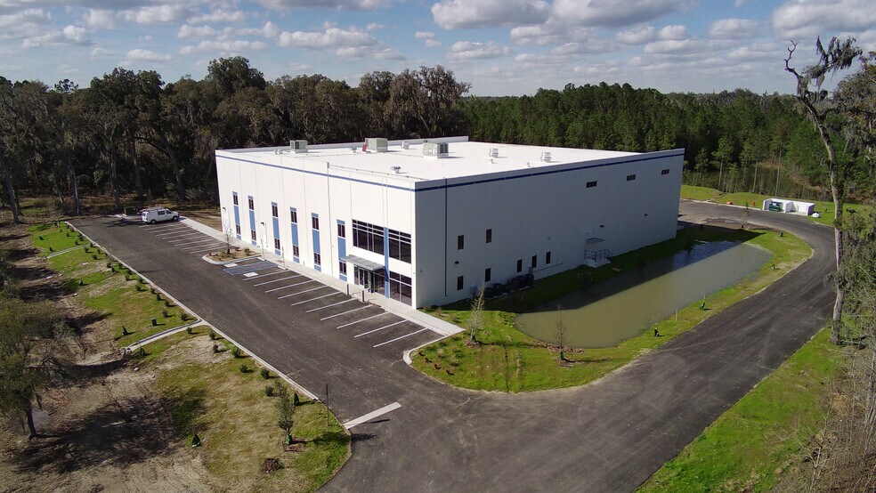 More Photos Of 528 Sunbury Rd, Midway Warehouse For Lease