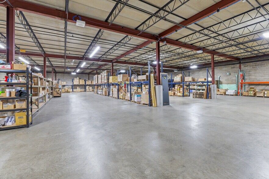 More Photos Of 424 E Oshkosh St, Ripon Manufacturing For Sale