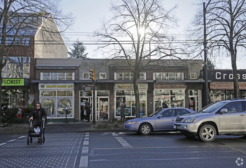 More Photos Of 2958 W Broadway, Vancouver Service Station For Sale