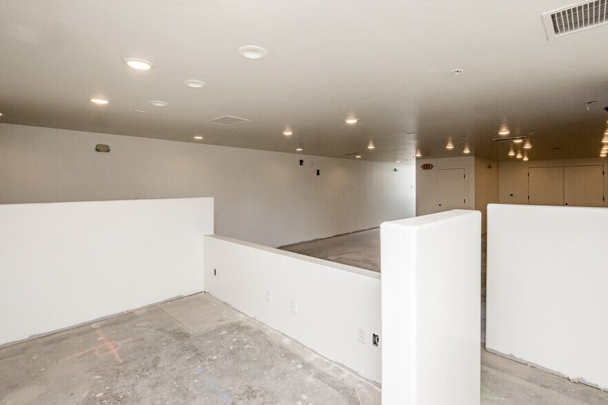 More Photos Of 1515 Marlboro Dr, Lake Havasu City Restaurant For Sale