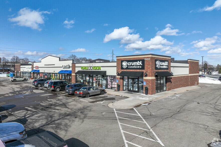 Primary Photo Of 15052 Gleason Path, Apple Valley General Retail For Lease