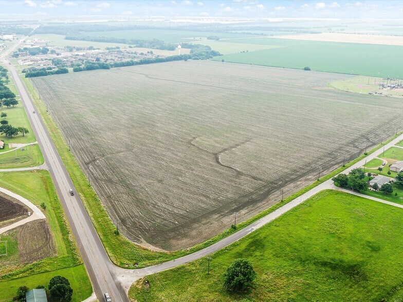 More Photos Of TBD HWY 11, Whitewright Land For Sale
