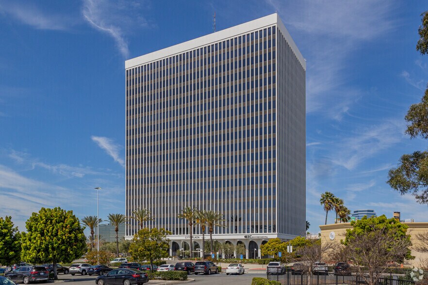 More Photos Of 1 City Blvd W, Orange Office For Lease