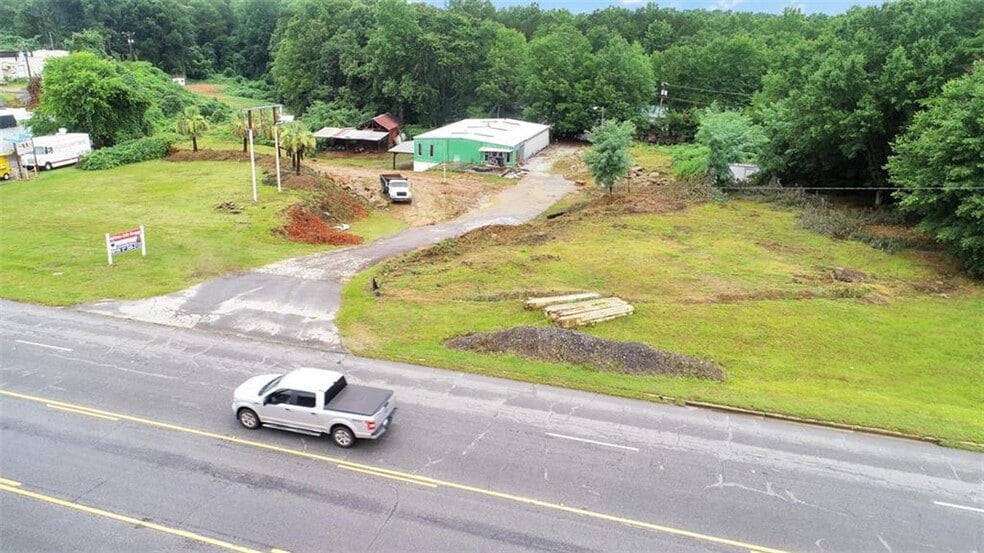 More Photos Of 298 By-Pass 123 Hwy, Seneca Warehouse For Sale