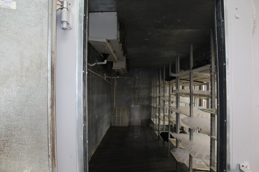 More Photos Of 4906 Harrisburg Blvd, Houston Storefront For Sale