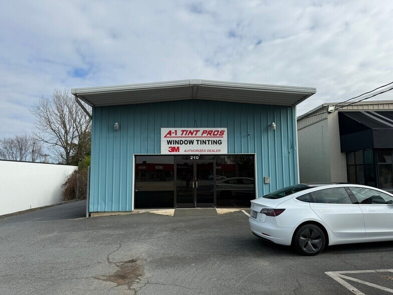 More Photos Of 210 N Polk St, Pineville Freestanding For Sale