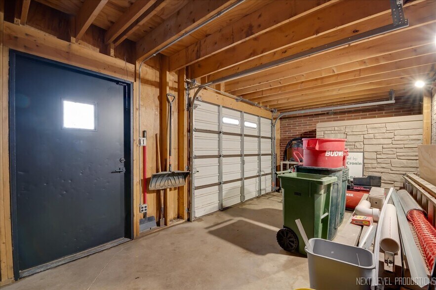 More Photos Of 28w520 Batavia Rd, Warrenville Warehouse For Lease