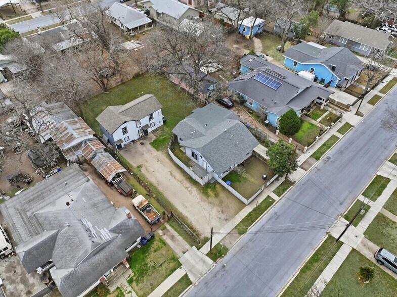 More Photos Of 214 E Huff Ave, San Antonio Apartments For Sale