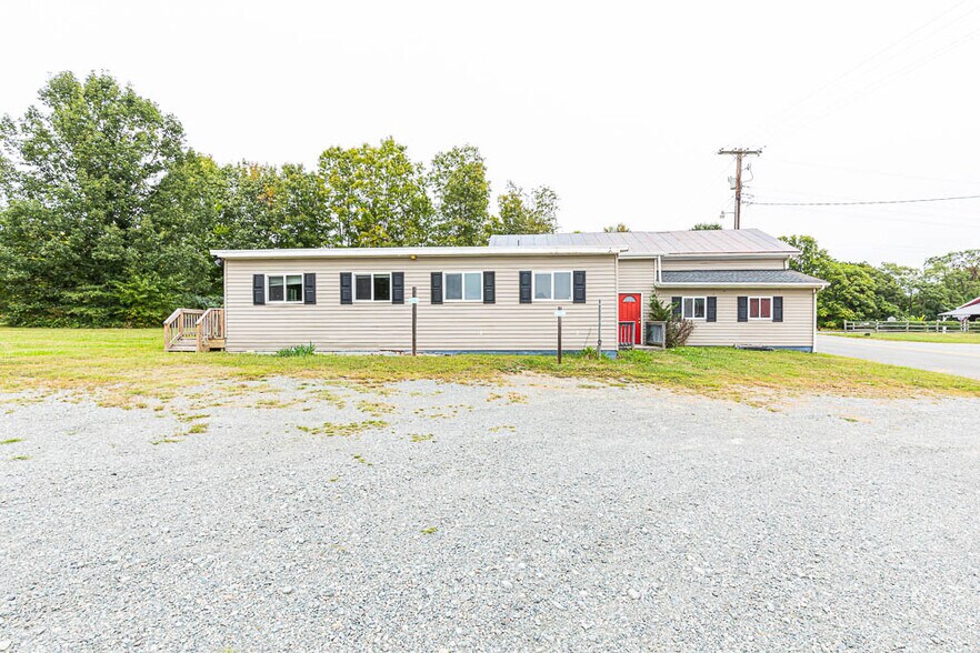 More Photos Of 19379 Beaver Dam Rd, Beaverdam Restaurant For Sale