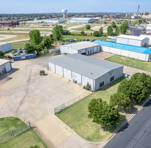 More Photos Of 2756 Broce Dr, Norman Warehouse For Lease